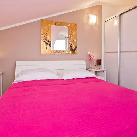Апартаменты Comfortable Oasis Perfect For 2 *